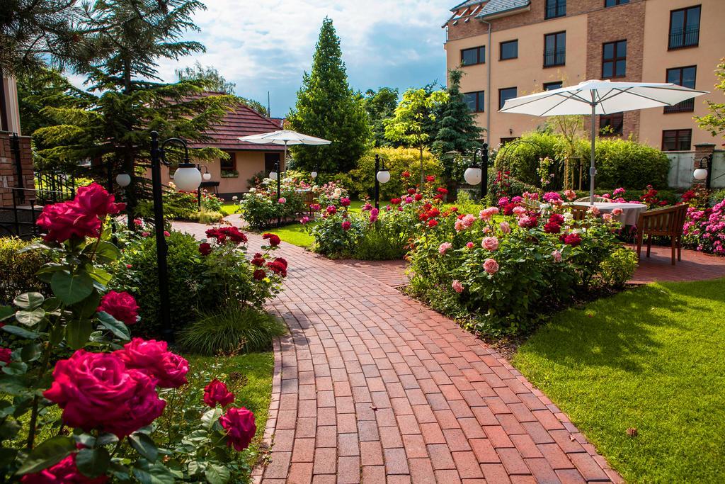 Villa Rosa Dunajská Streda Exterior foto